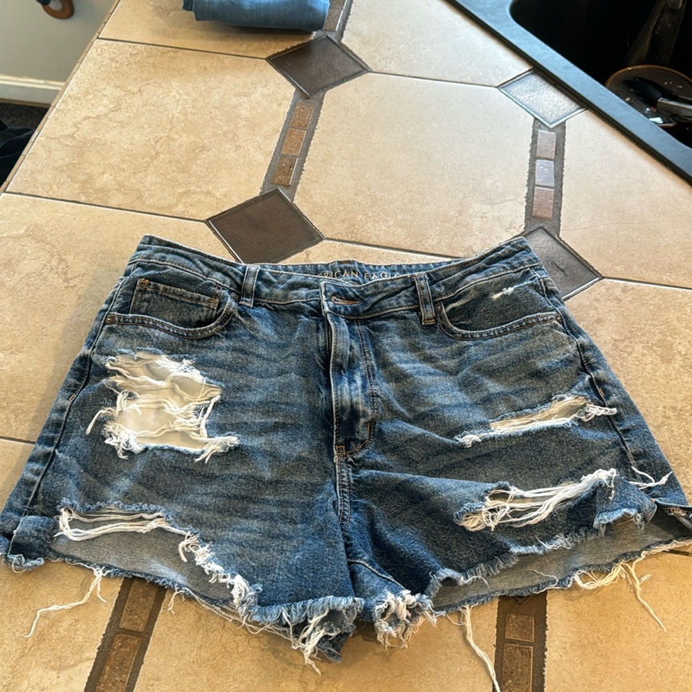 American Eagle distressed shorts